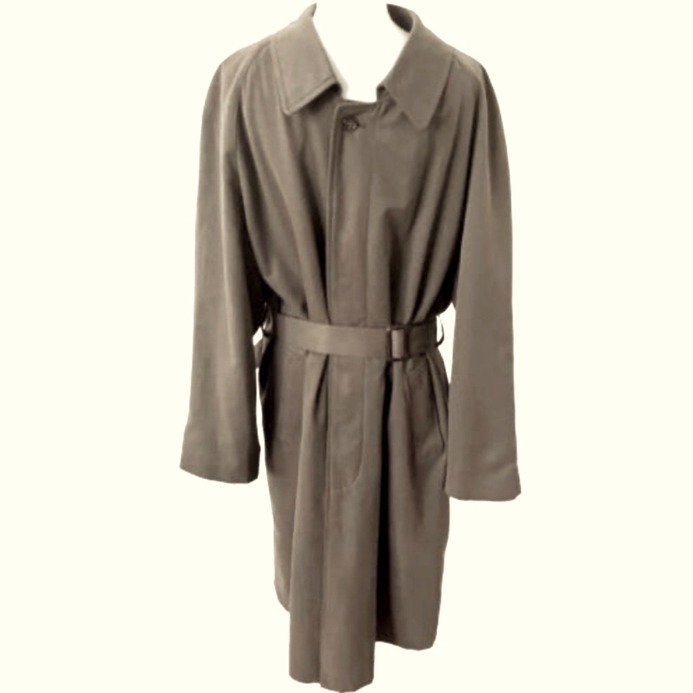 CHRISTIAN DIOR Le Connaisseur Vintage Trench Coat, Tan/Navy Lining - Picture 2 of 10